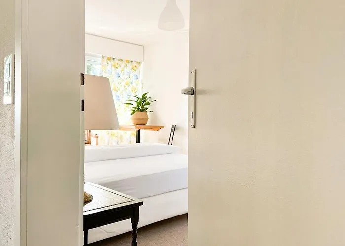 Vully Panorama 3 Schlafzimmer Nahe Bern 아파트 *